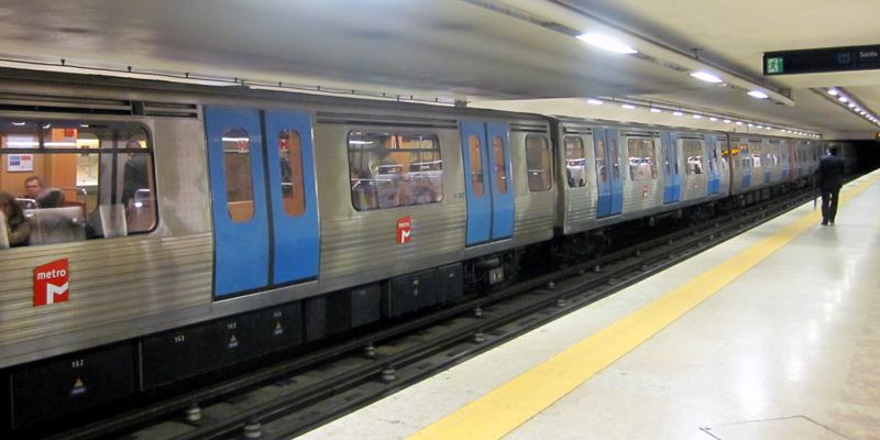 Metro subway lisbon